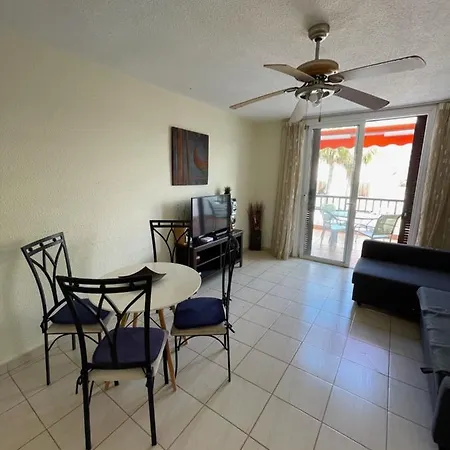 דירה With 2 Bedrooms